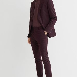 EUC• H&M- Men’s BURGUNDY ‘skinny’ fit dress / suit pants • 32 waist 28” inseam